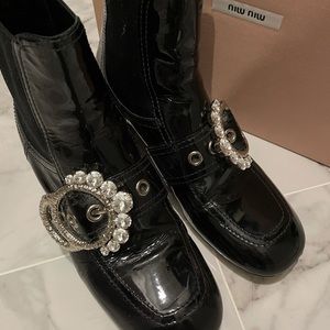 [AUTHENTIC] MiuMiu Jewel Buckle boots